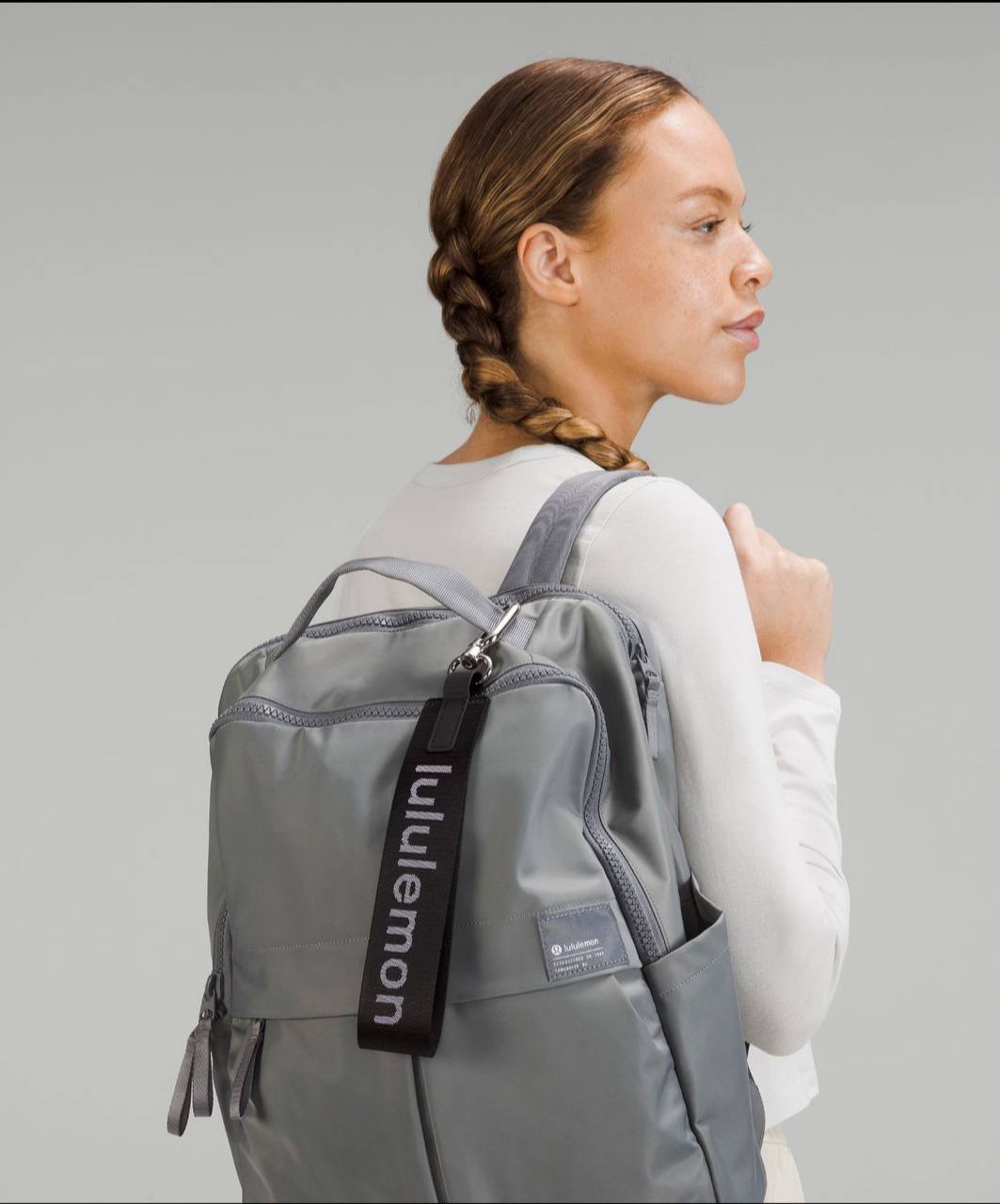 آویز مشکی Lululemon