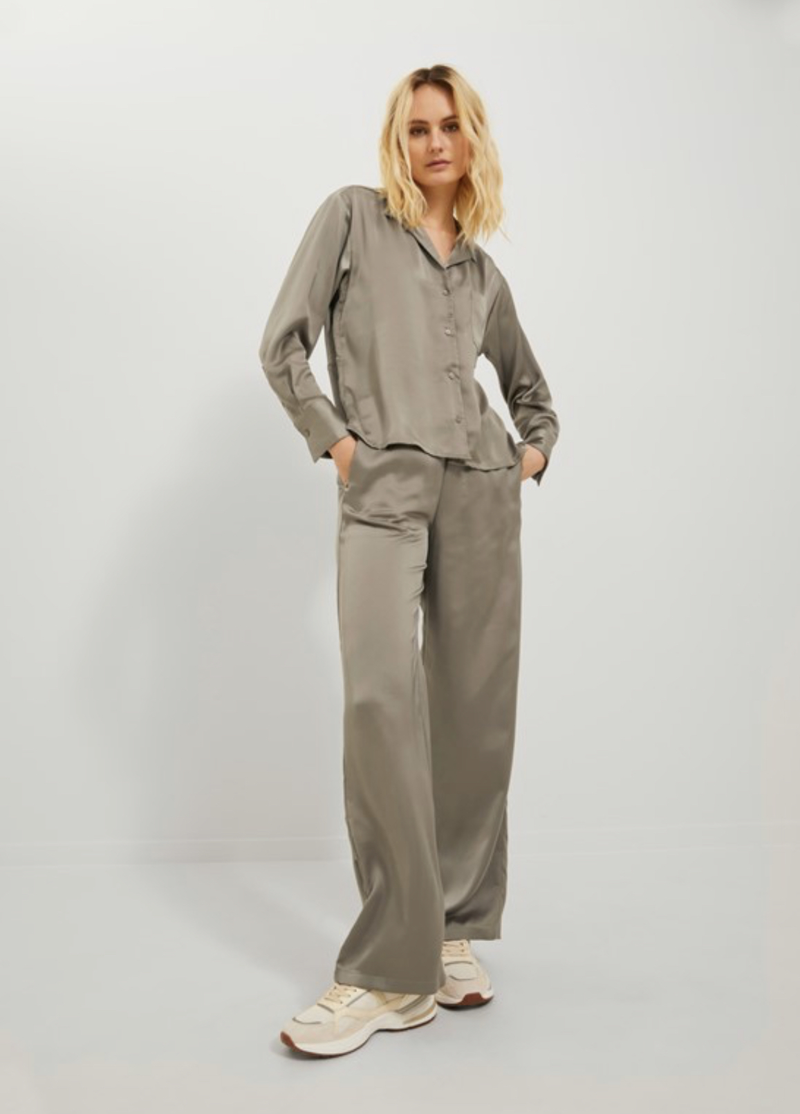 شلوار Vera moda زنانه کرمی