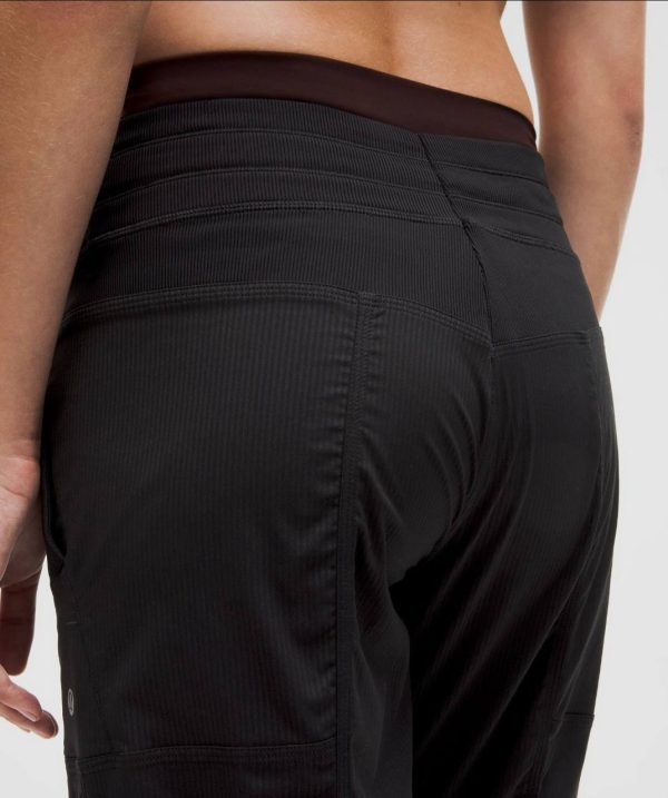 لگ ورزشی مشکیDance studio Lululemon اورجینال - تصویر 4