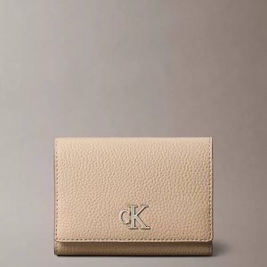 جاکارتی و کیف پول کرمی CK