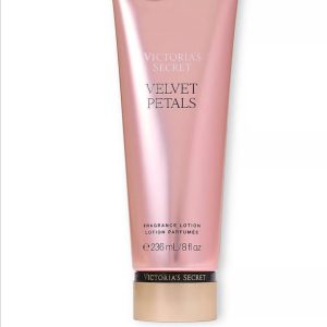 لوسیون بدن Velvet Petal ویکتوریا سکرت پکیجینگ جدید