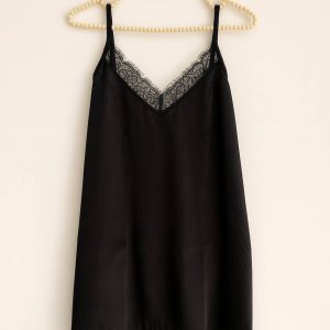 لباس خواب پیراهنی ساتن مشکی